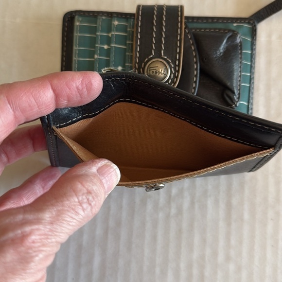 Fossil Small Black With Tan Stitching Bifold Wallet - Picture 6 of 8